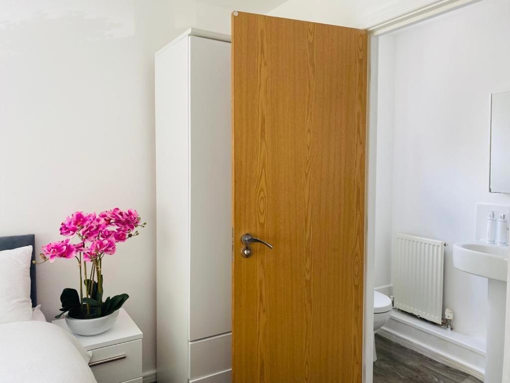 Modern, Stylish And Central Home Manchester Buitenkant foto